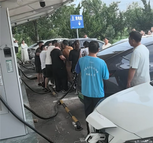 京标邑北京牌照新能源车转让及价格：老司机带你避开这些坑！